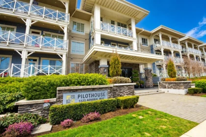 229 5535 Admiral Way, Delta, BC, Delta — Apartment/Condo for sale
