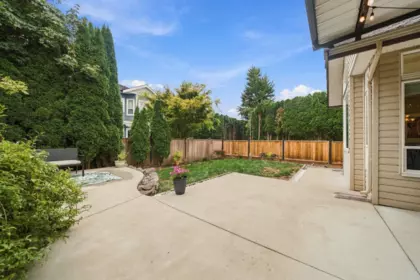 Aerial View of 19556 Thorburn Way, Pitt Meadows, BC