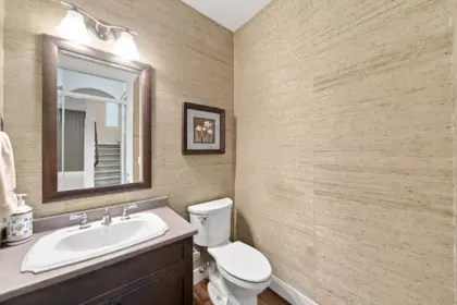 Guest Bathroom Photo of 19556 Thorburn Way, Pitt Meadows, BC