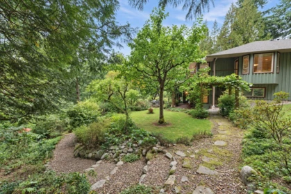 Front Yard Photo of 1305 Gower Point Road, Gibsons, BC