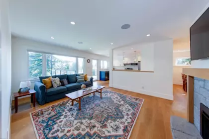 Breakfast Nook Photo of 1243 Cloverley Street, North Vancouver, BC