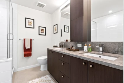 Hallway Photo of 32 19451 Sutton Avenue, Pitt Meadows, BC