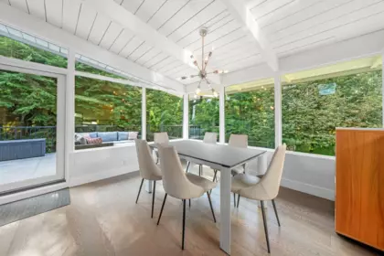 Kitchen Photo of 4505 Lions Avenue, North Vancouver, BC