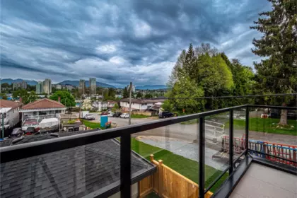 Family Room Photo of 3087 Royal Oak Avenue, Burnaby, BC
