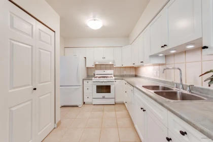 Walk-In Closet Photo of 49 650 Roche Point Drive, North Vancouver, BC