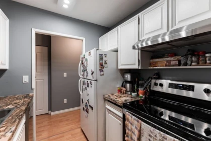 Guest Bathroom Photo of 406 1412 W 14th Avenue, Vancouver, BC