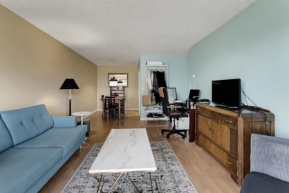 Kitchen Photo of 406 1412 W 14th Avenue, Vancouver, BC