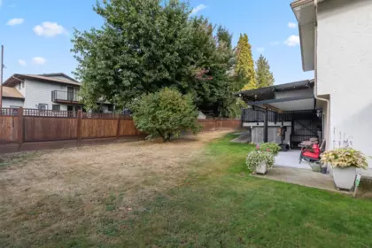 Garden / Landscaping Photo of 8365 Aster Terrace, Mission, BC
