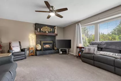 Office / Den Photo of 8365 Aster Terrace, Mission, BC