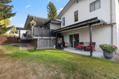 Swimming Pool Photo of 8365 Aster Terrace, Mission, BC