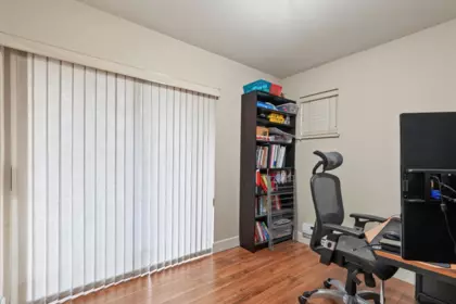 Basement Recreation Room Photo of 5 3139 Smith Avenue, Burnaby, BC