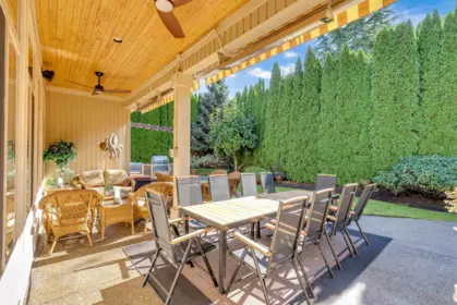 Garage Interior Photo of 15972 37 Avenue, Surrey, BC