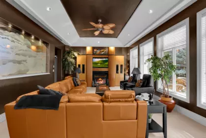 Living Room Photo of 15972 37 Avenue, Surrey, BC