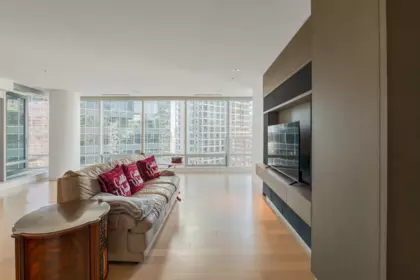 1809 1111 Alberni Street, Vancouver, BC, Vancouver — Apartment/Condo for sale