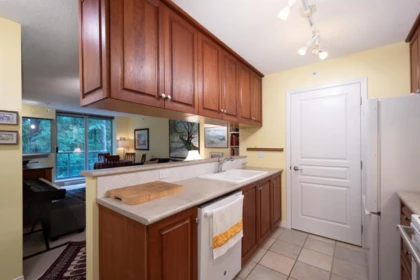 805 5639 Hampton Place, Vancouver, BC, Vancouver — Apartment/Condo for sale