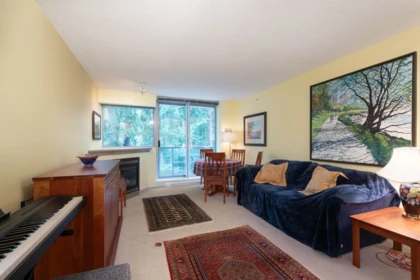 Kitchen Island Photo of 805 5639 Hampton Place, Vancouver, BC