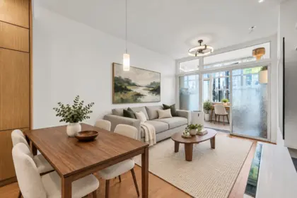 1002 1205 Howe Street, Vancouver, BC, Vancouver — Apartment/Condo for sale