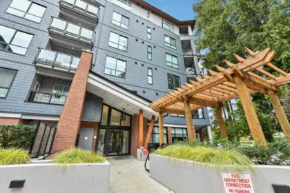 217 3438 146a Street, Surrey, BC, Surrey — Apartment/Condo for sale