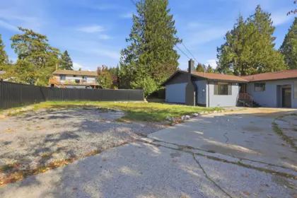 760 Brookside Place, Gibsons, BC, Gibsons — Single Family Residence for sale