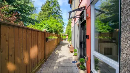 1810 E Pender Street, Vancouver, BC, Vancouver — Townhouse for sale