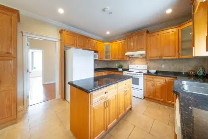 5472 Chambers Street, Vancouver, BC, Vancouver — Single Family Residence for sale