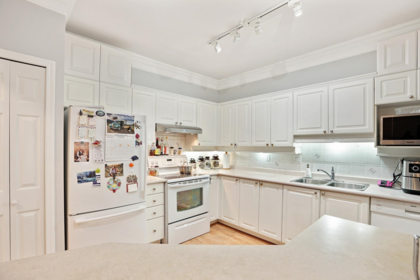 408 3172 Gladwin Road, Abbotsford, BC, Abbotsford — Apartment/Condo for sale