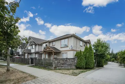 1126 11497 236 Street, Maple Ridge, BC, Maple ridge — Single Family Residence for sale