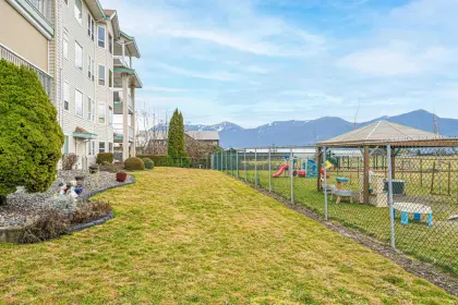 404 46966 Yale Road, Chilliwack, BC, Chilliwack — Apartment/Condo for sale