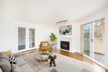 207 5565 Barker Avenue, Burnaby, BC, Burnaby — Apartment/Condo for sale
