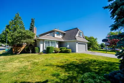 1115 Castle Crescent, Port Coquitlam, BC, Port coquitlam — Single Family Residence for sale