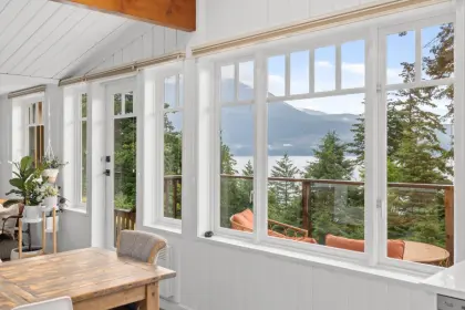 1484 Eagle Cliff Road, Bowen Island, BC, Bowen island — Single Family Residence for sale