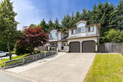 8237 167a Street, Surrey, BC, Surrey — Single Family Residence for sale