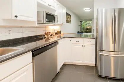 9 7141 122 Street, Surrey, BC, Surrey — Townhouse for sale