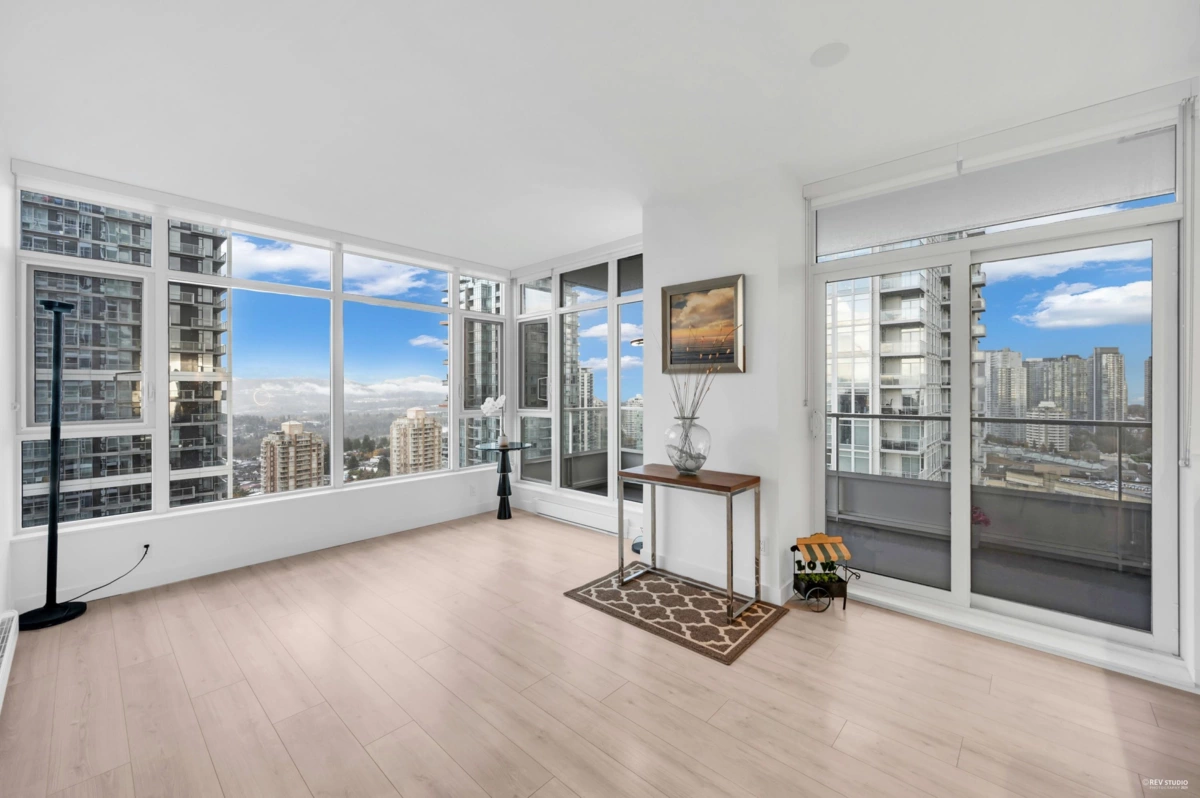 Breakfast Nook Photo of 2307 6080 Mckay Avenue, Burnaby, BC