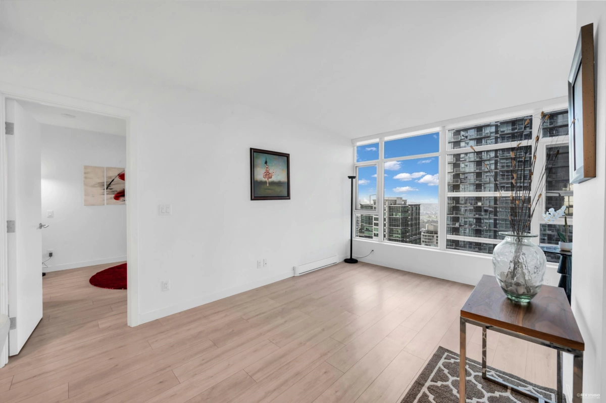 Kitchen Island Photo of 2307 6080 Mckay Avenue, Burnaby, BC