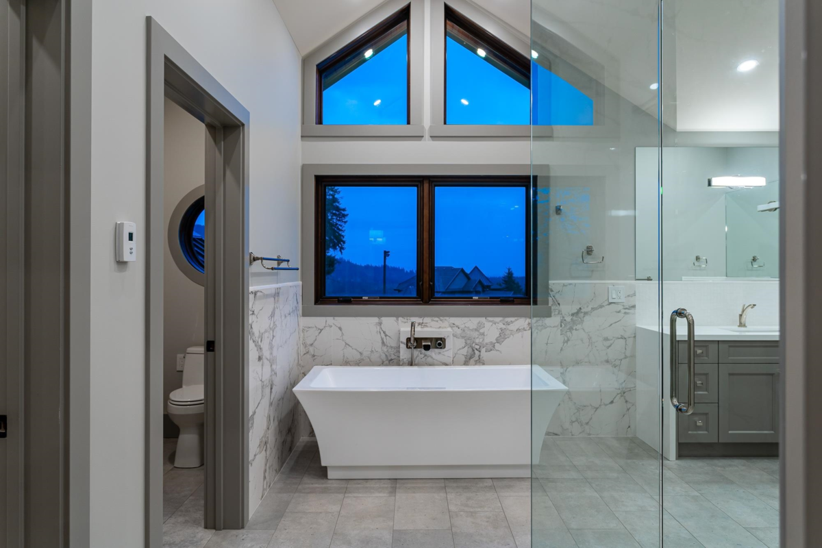 Entry Foyer Photo of 3299 Black Bear Way, Anmore, BC