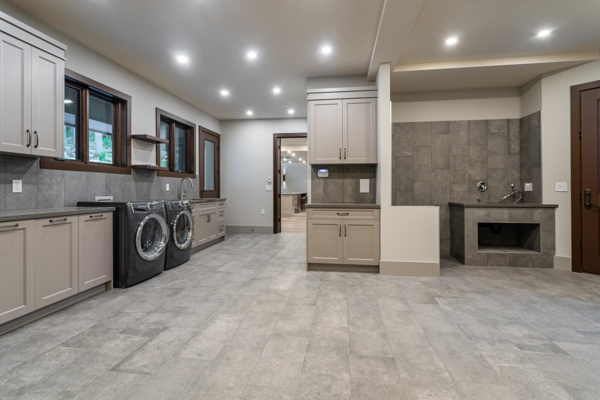 Loft / Bonus Room Photo of 3299 Black Bear Way, Anmore, BC