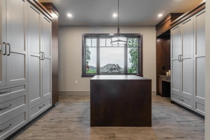 Guest Bathroom Photo of 3299 Black Bear Way, Anmore, BC