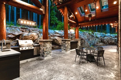 Swimming Pool Photo of 3299 Black Bear Way, Anmore, BC