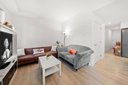 105 2688 Duke Street, Vancouver, BC, Vancouver — Apartment/Condo for sale