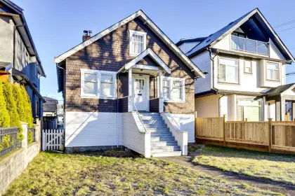 165 E 45th Avenue, Vancouver, BC, Vancouver — Single Family Residence for sale