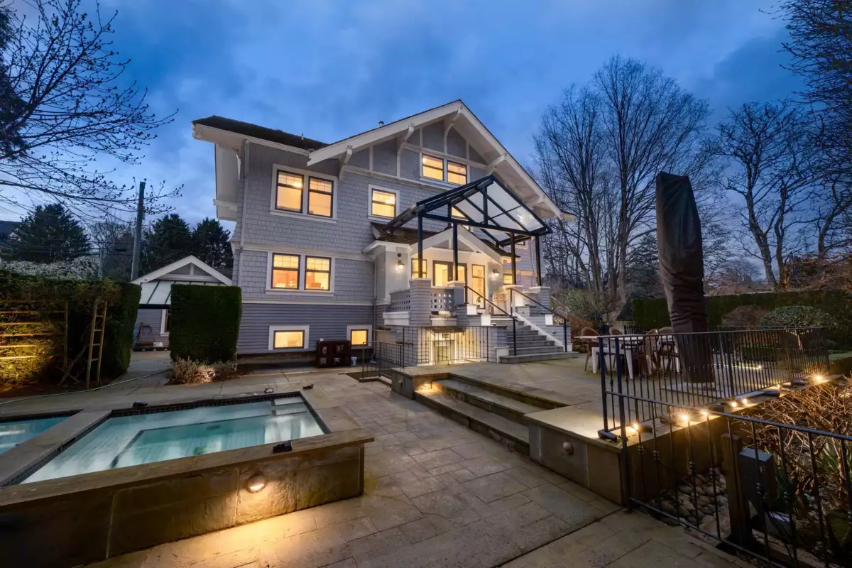 Hallway Photo of 3835 Selkirk Street, Vancouver, BC