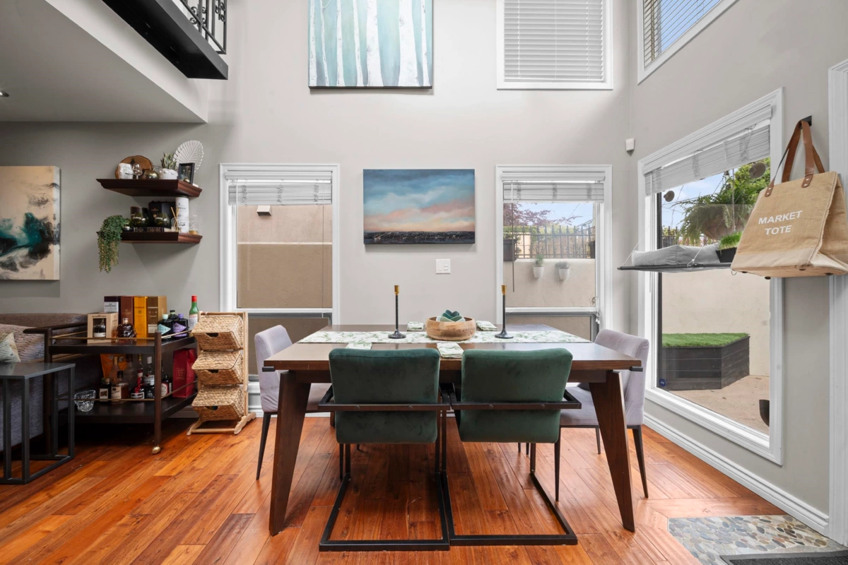 Dining Area Photo of 1727 W 16th Avenue, Vancouver, BC