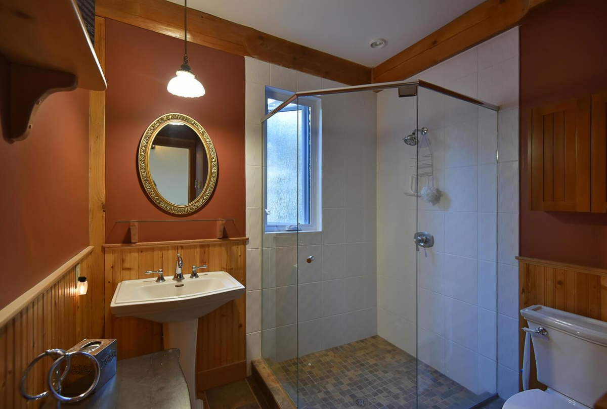 Backyard Photo of 667 Franklin Road, Gibsons, BC