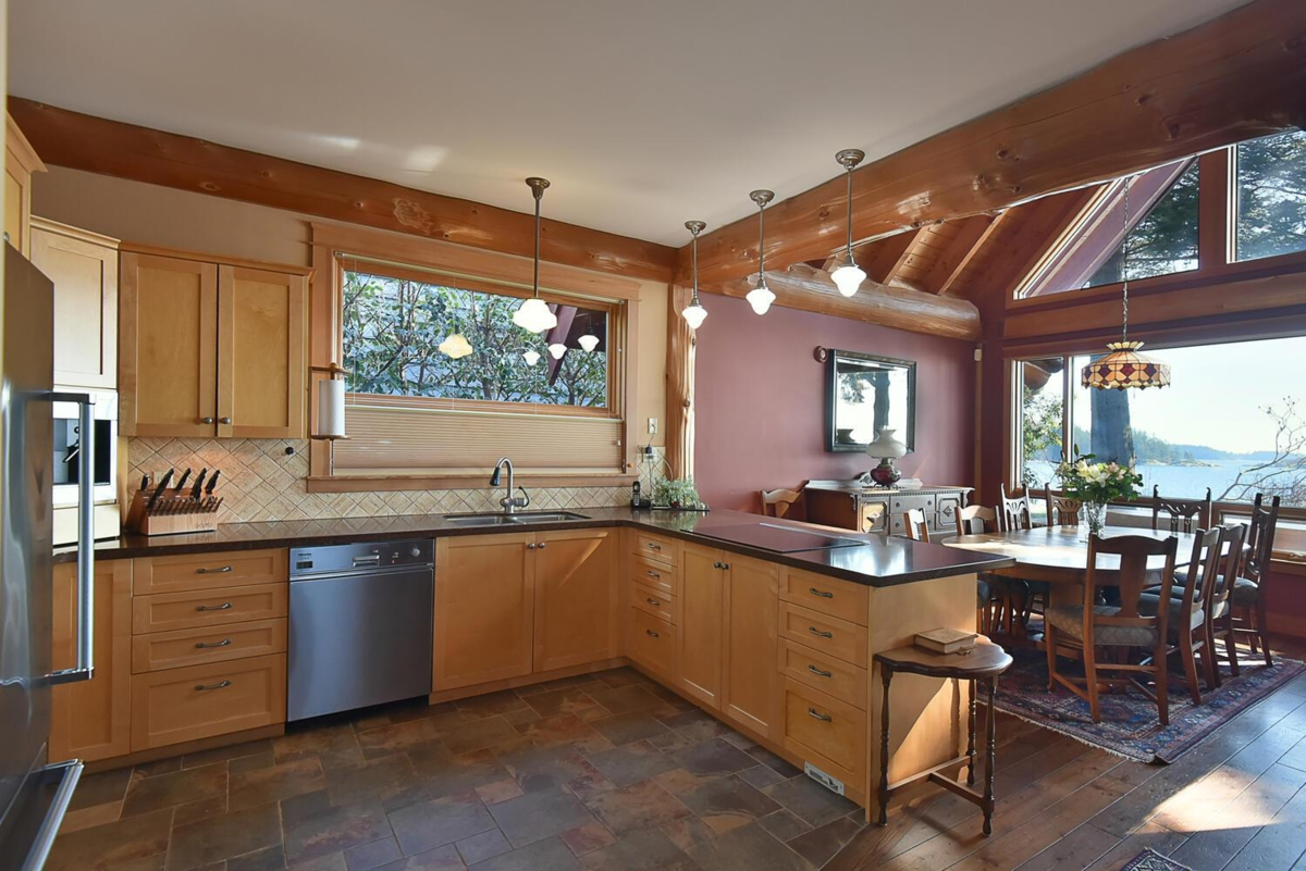 Kitchen Photo of 667 Franklin Road, Gibsons, BC