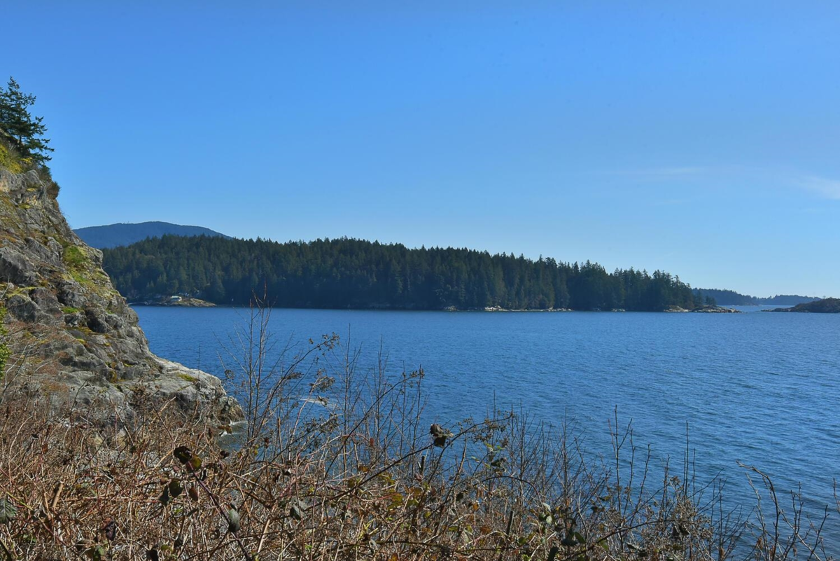 Primary Bedroom Photo of 667 Franklin Road, Gibsons, BC