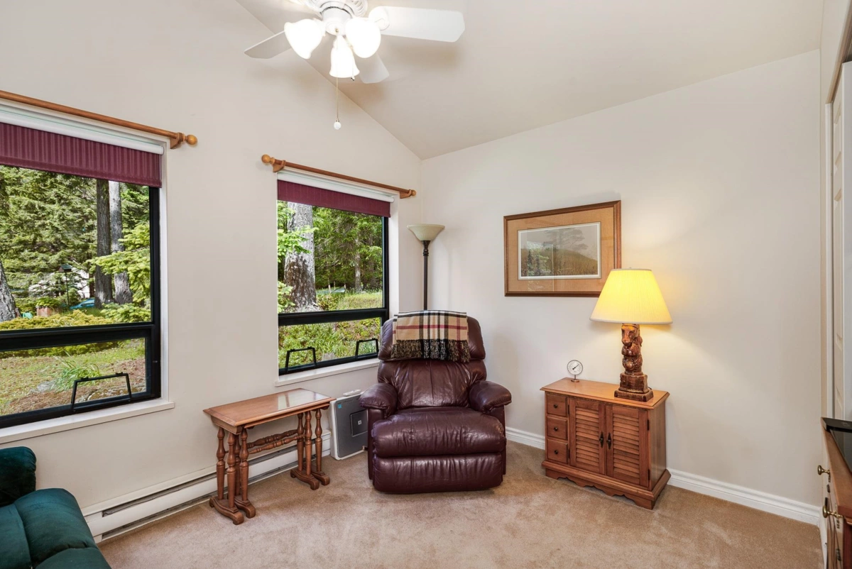 Entry Foyer Photo of 242 Spinnaker Drive, Mayne Island, BC