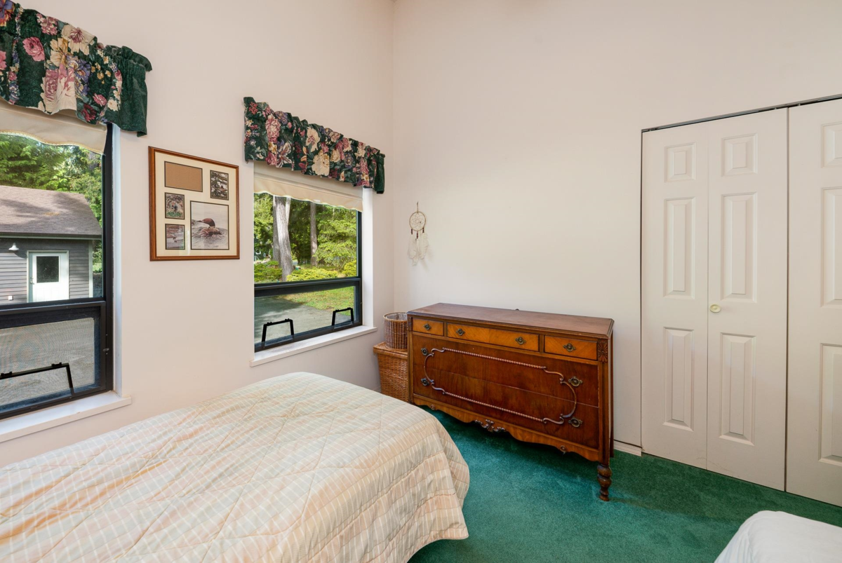 Outdoor Patio Photo of 242 Spinnaker Drive, Mayne Island, BC