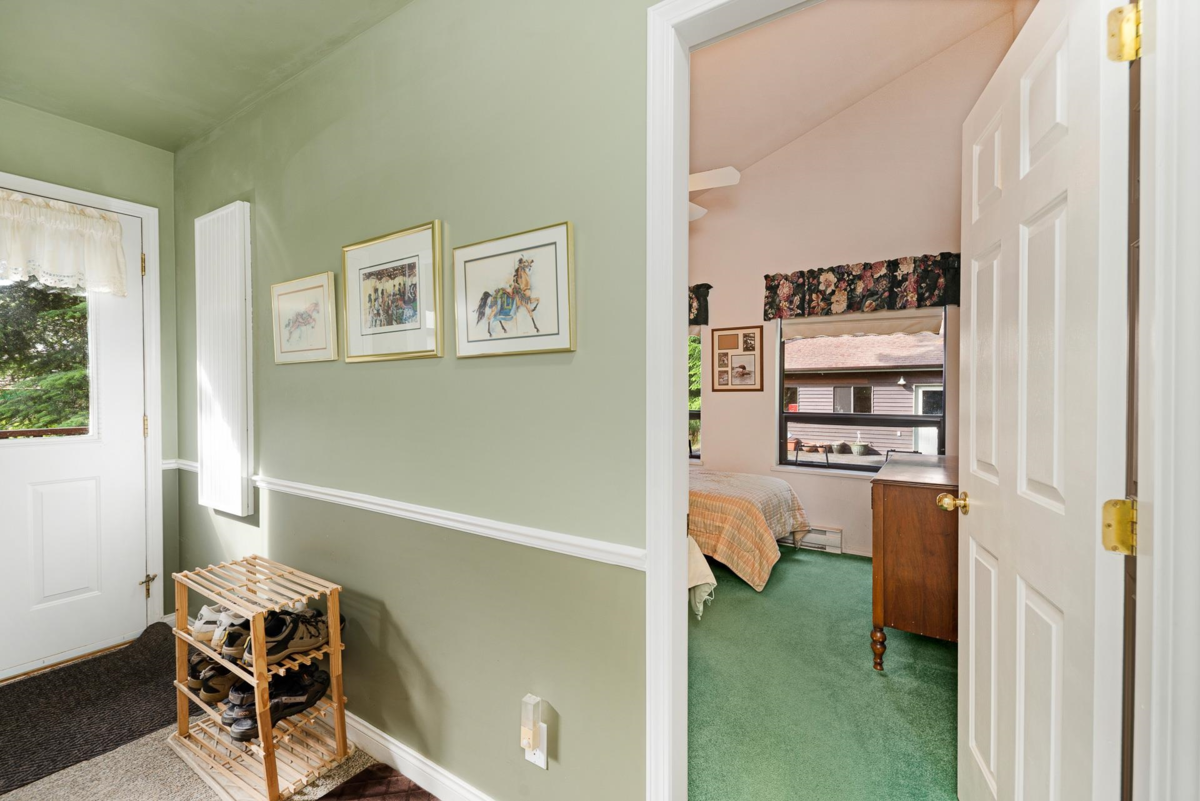 Staircase Photo of 242 Spinnaker Drive, Mayne Island, BC