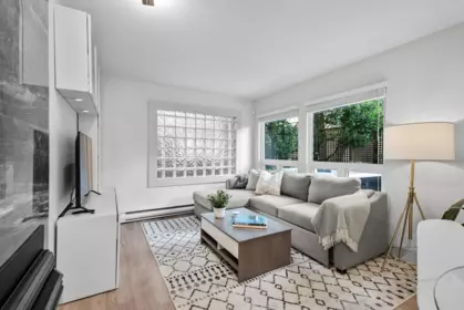 203 1631 Vine Street, Vancouver, BC, Vancouver — Apartment/Condo for sale